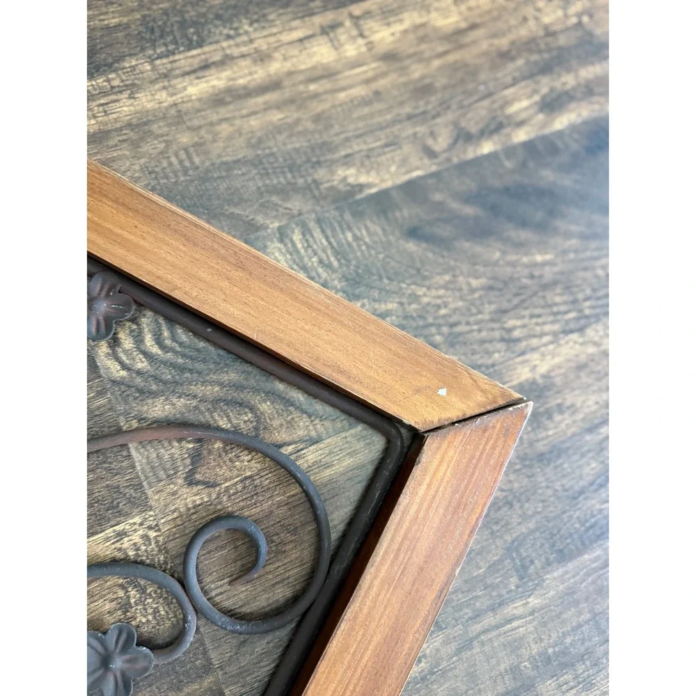 Wood & Metal Floral Wall Decor Rustic Vase Flower Accent‎ Farmhouse Style